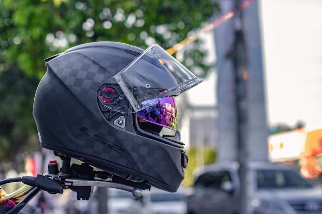 Casque intégral : sécurité et style réunis